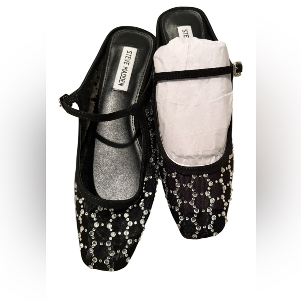 NWT Steve Madden Embellished Mary Jane Flats - Black | Size 7.5